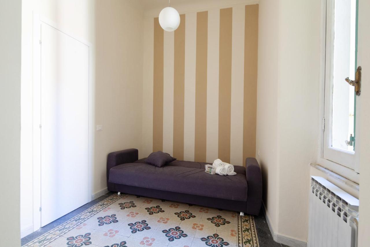 Rent Rooms La Spezia Kültér fotó