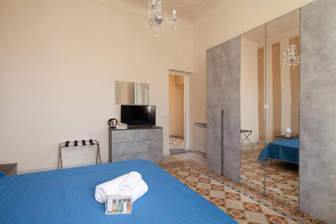 Rent Rooms La Spezia Kültér fotó